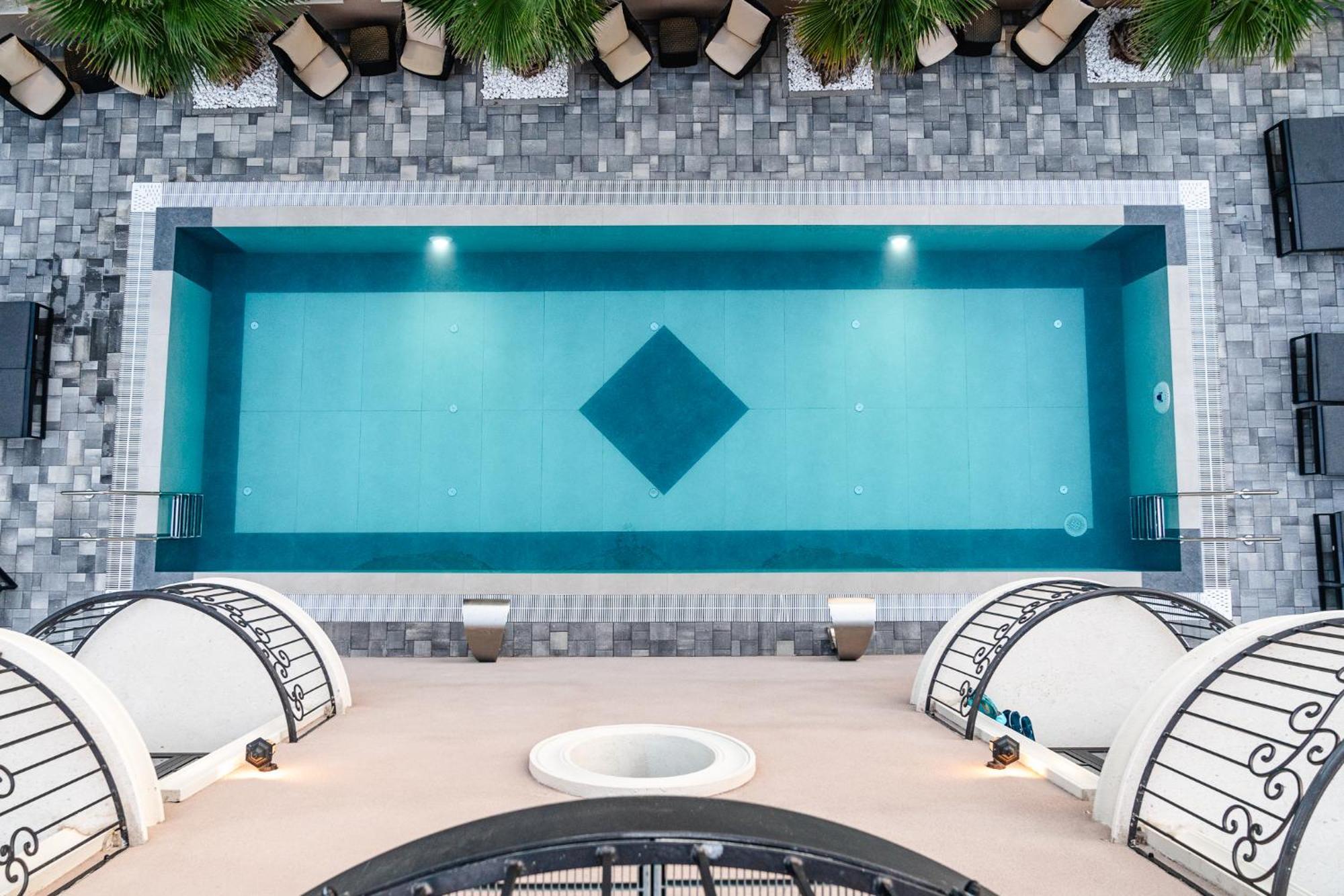 Boutique Hotel Bora & Villas Garamm Pakostane Exterior photo